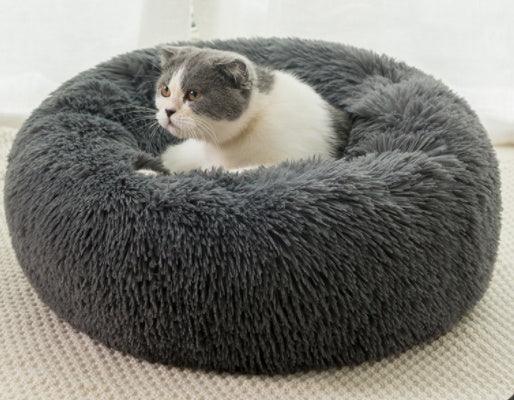 Plush Warm Cat Bed In Winter - Soft and cozy cat bed made from plush material